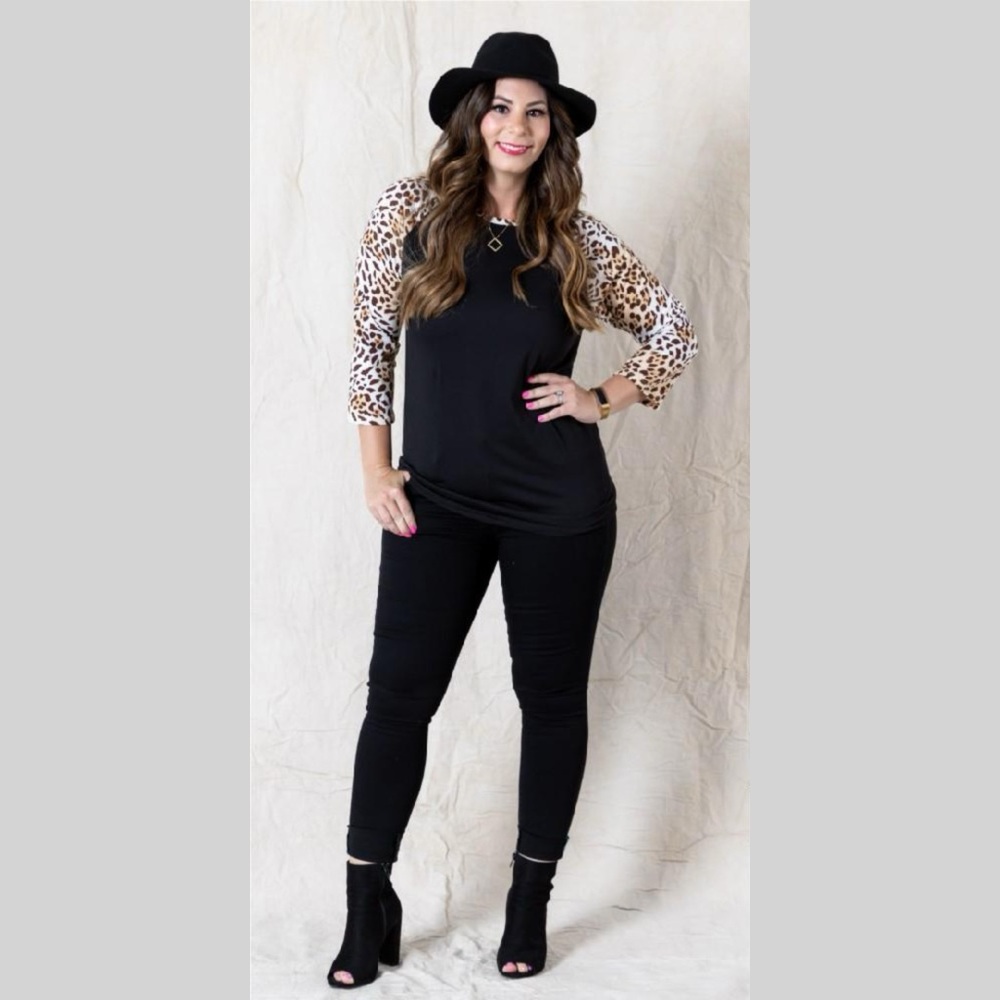 NWT LuLaRoe Black Skinny Denim size 30